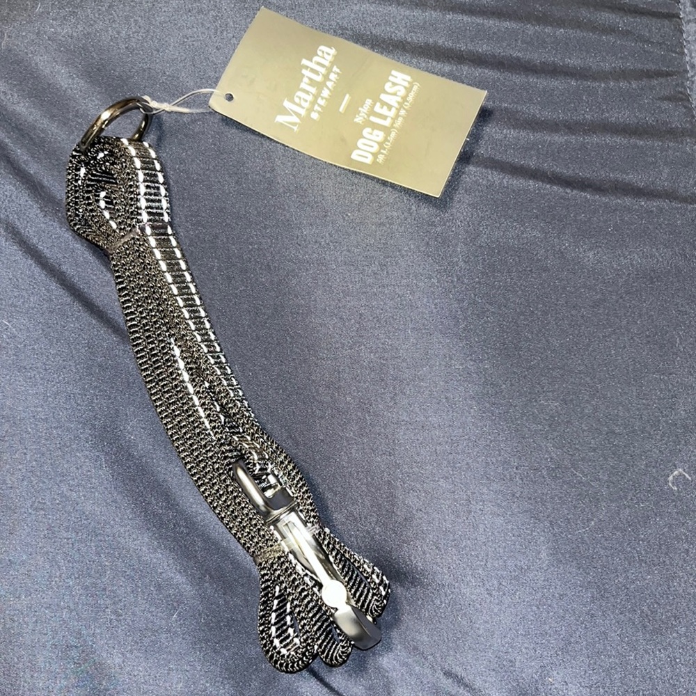 Martha Stewart nylon dog leash